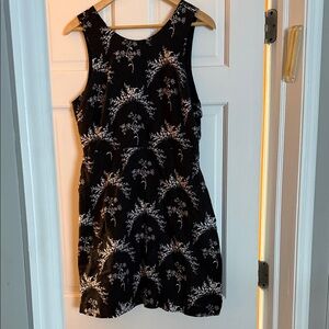 GAP Black and White Floral Midi Dress